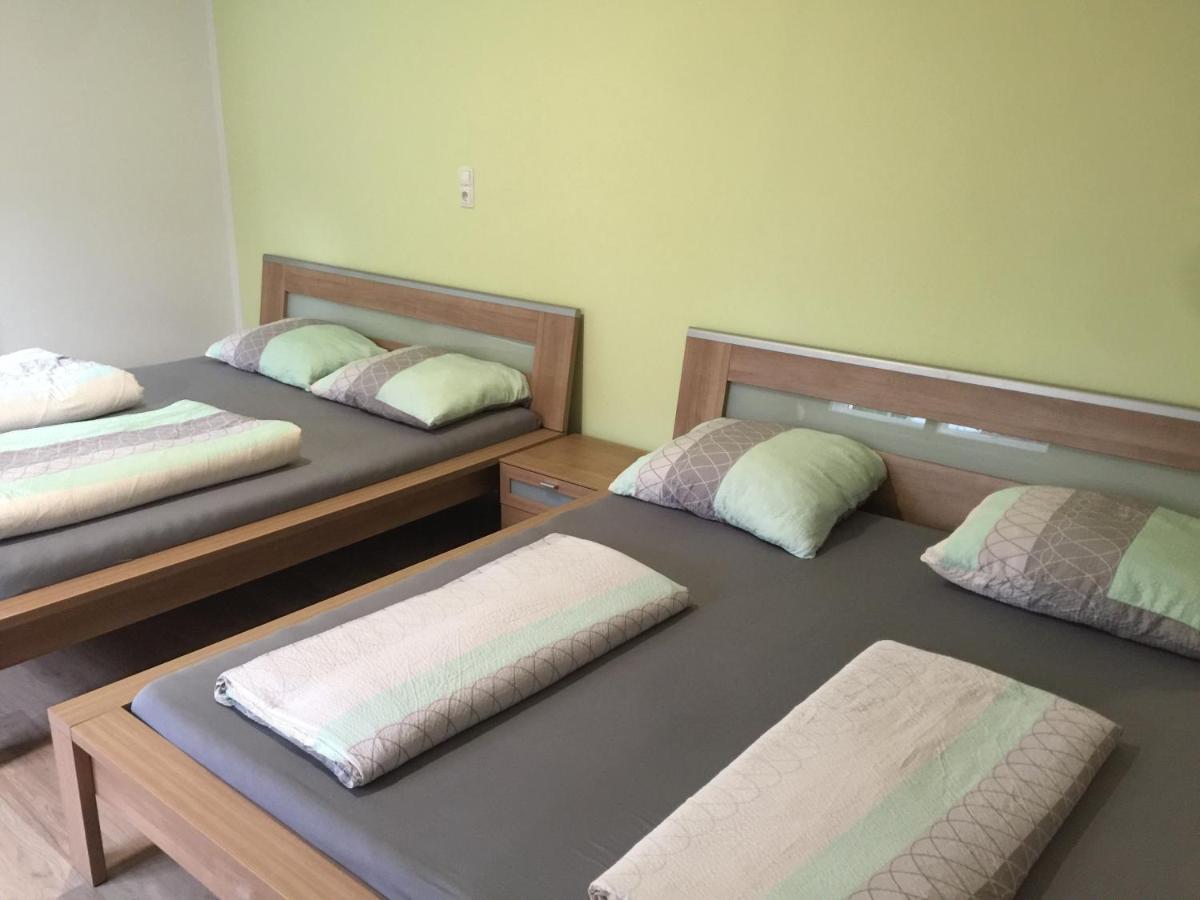 Gaestezimmer Hozici New Translation Exteriér fotografie